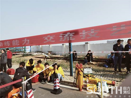 ̫������tyc4633